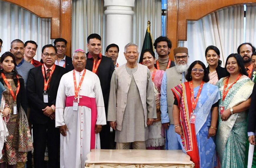 খ্রিষ্টান ধর্মাবলম্বীসহ সকলকে দেশের উন্নয়নে এগিয়ে আসার আহ্বান প্রধান উপদেষ্টার