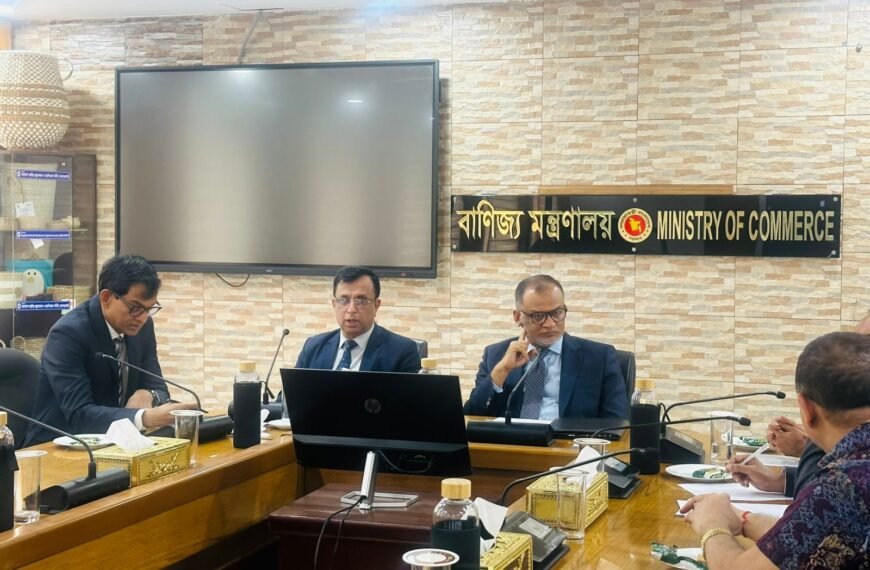 ভোজ্যতেলের মূল্য সমন্বয় : বাস্তবায়নে তিন সিদ্ধান্ত