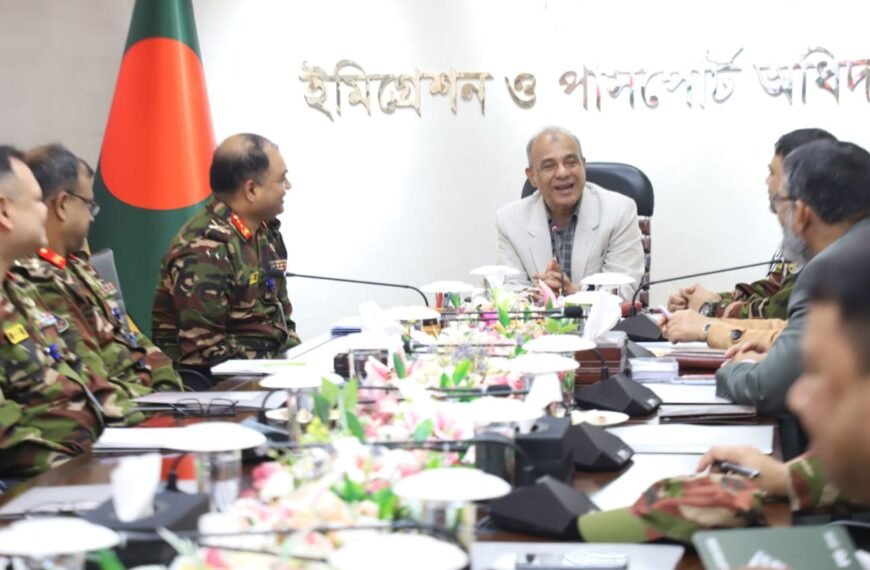 চলতি বছরের ৩১ ডিসেম্বরের মধ্যে ই-পাসপোর্ট পুরোপুরি চালু করা হবে- স্বরাষ্ট্র উপদেষ্টা