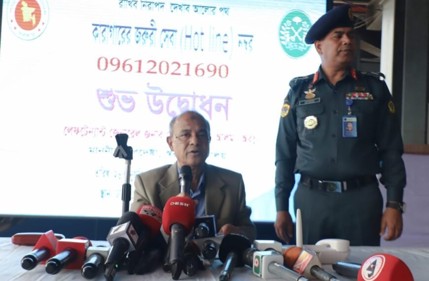 পুলিশের কাজের উদ্যম বাড়াতে সর্বাত্মক প্রচেষ্টা নেয়া হয়েছে- স্বরাষ্ট্র উপদেষ্টা