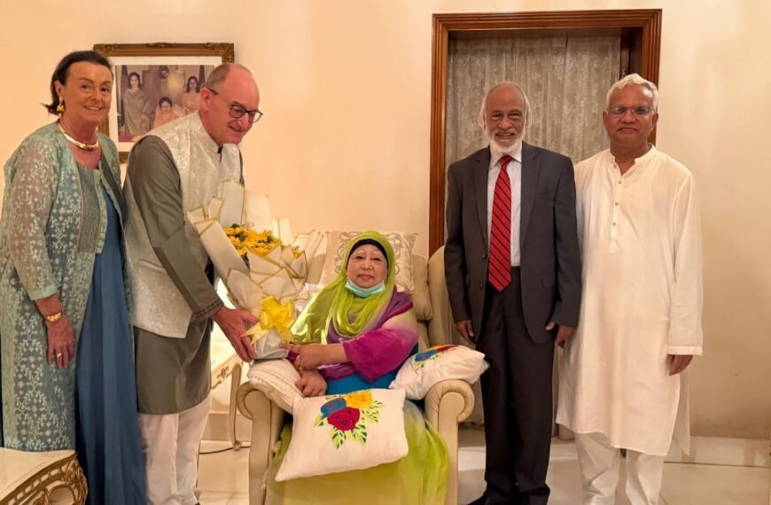 বেগম খালেদা জিয়া’র সাথে জার্মান রাষ্ট্রদূত আখিম ট্রসটারের সৌজন্য সাক্ষাৎ