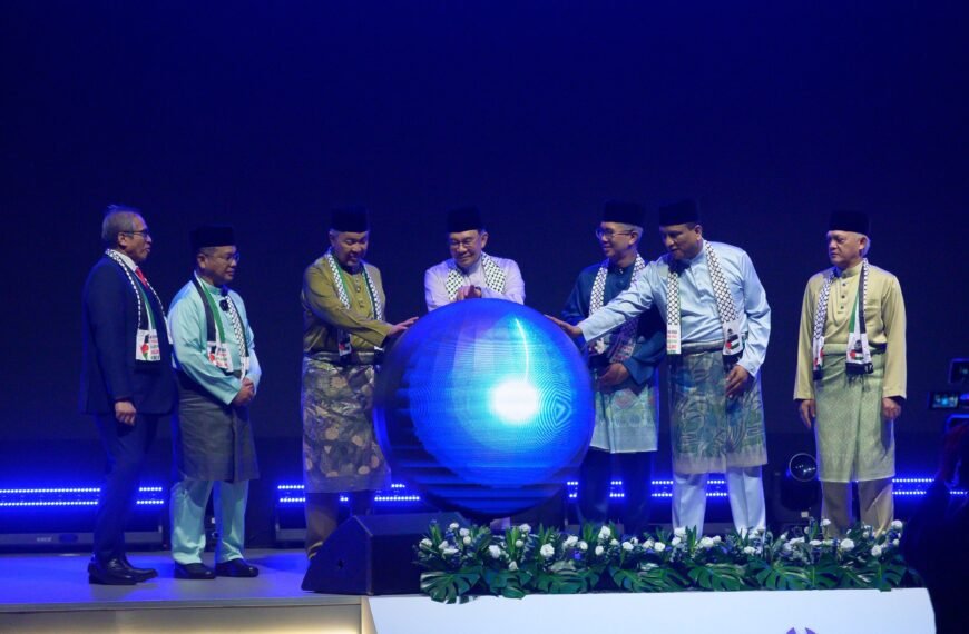 গ্লোবাল হালাল সামিট ২০২৫ ও MIHAS ২০২৫-এর বর্ণাঢ্য উদ্বোধন হল