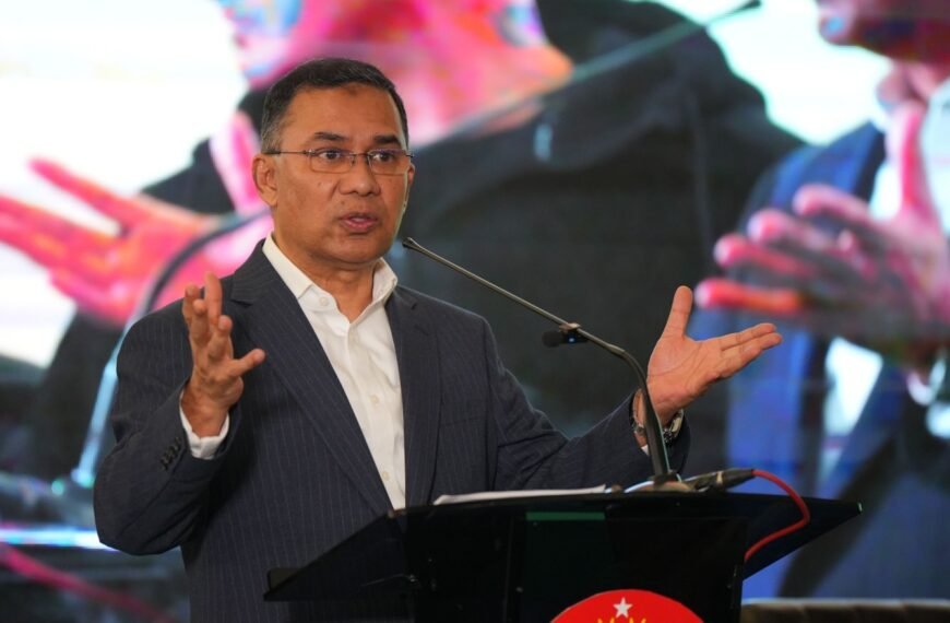 ঐক্যবদ্ধ থাকলেই দেশ গড়ার পরিকল্পনা বাস্তবায়ন করা সম্ভব হবে এবং জবাবদিহিমূলক বাংলাদেশ গড়ে তোলা&hellip;