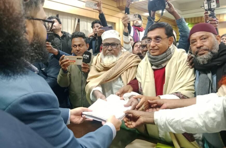 মনোনয়নপত্র জমা দিলেন গাজীপুর-০১ আসনে বিএনপি মনোনীত প্রার্থী মজিবুর রহমান