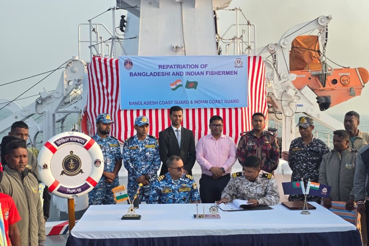 ভারতে আটক ৩২ বাংলাদেশী ও বাংলাদেশে আটক ৪৭…