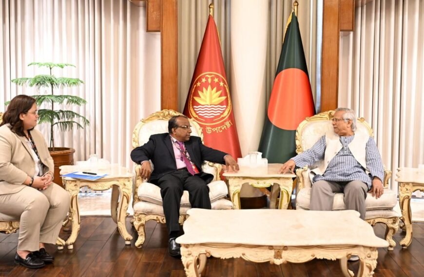 প্রধান উপদেষ্টার সঙ্গে সৌজন্য সাক্ষাৎ করেছেন আনফ্রেল-এর নির্বাচন পর্যবেক্ষক দল