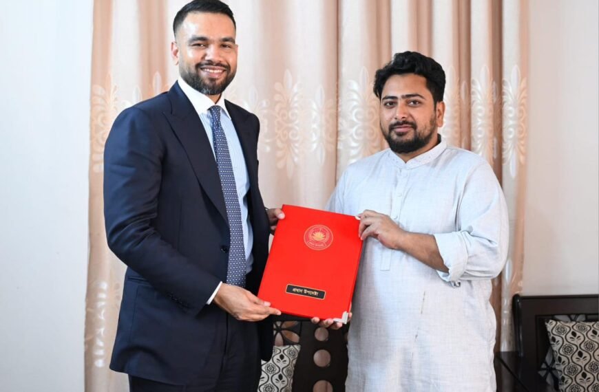 নাহিদ ইসলাম-এর হাতে পৌঁছে দেওয়া হলো প্রধান উপদেষ্টার শুভেচ্ছা বার্তা