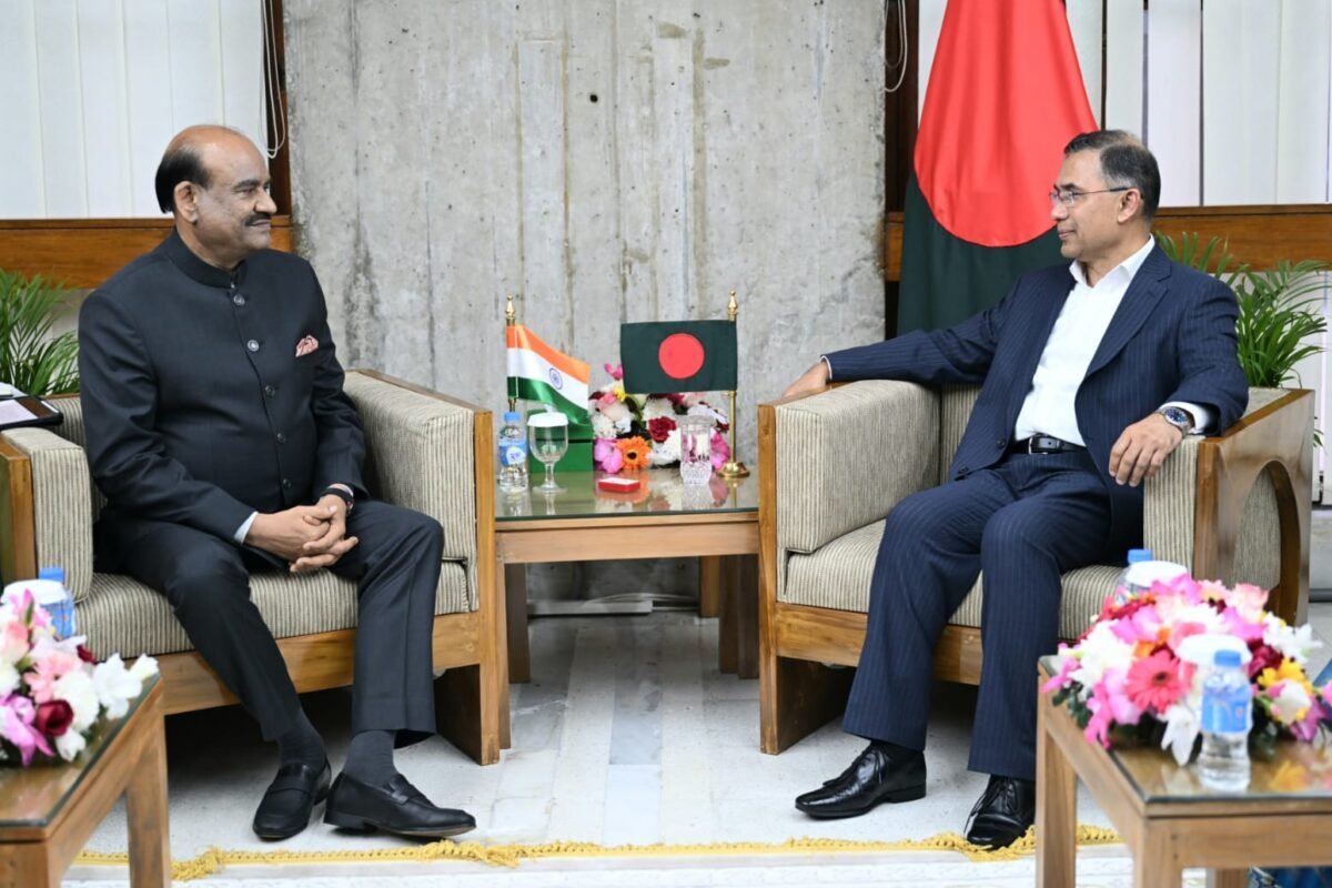 নবনির্বাচিত প্রধানমন্ত্রীর সঙ্গে ভারতের লোকসভার স্পিকারের সাক্ষাৎ