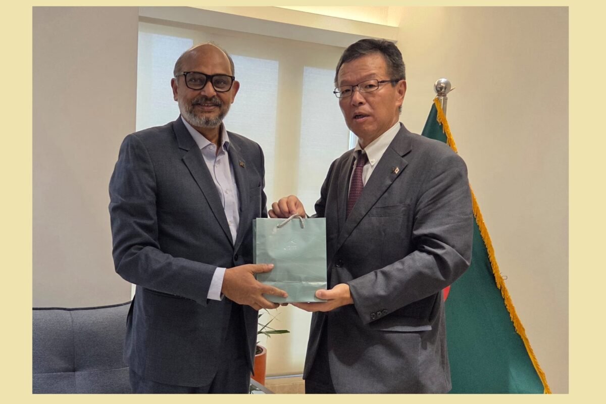 বাংলাদেশে জাপানি বিনিয়োগ বাড়াতে আশাবাদ জাপানের রাষ্ট্রদূত রাষ্ট্রদূতের