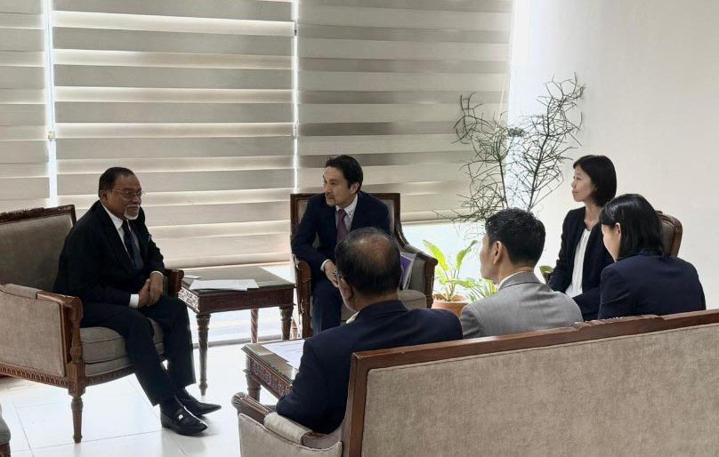 প্রধানমন্ত্রীর জনপ্রশাসন উপদেষ্টার সাথে সাক্ষাৎ করেছেন জাইকা প্রতিনিধি দল