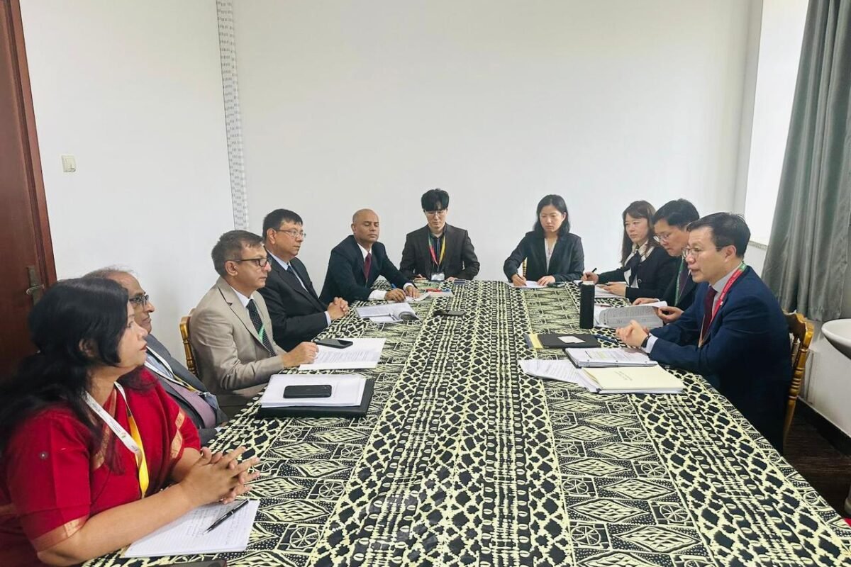 বাংলাদেশ–দক্ষিণ কোরিয়ার মধ্যে দ্বিপাক্ষিক বৈঠক অনুষ্ঠিত