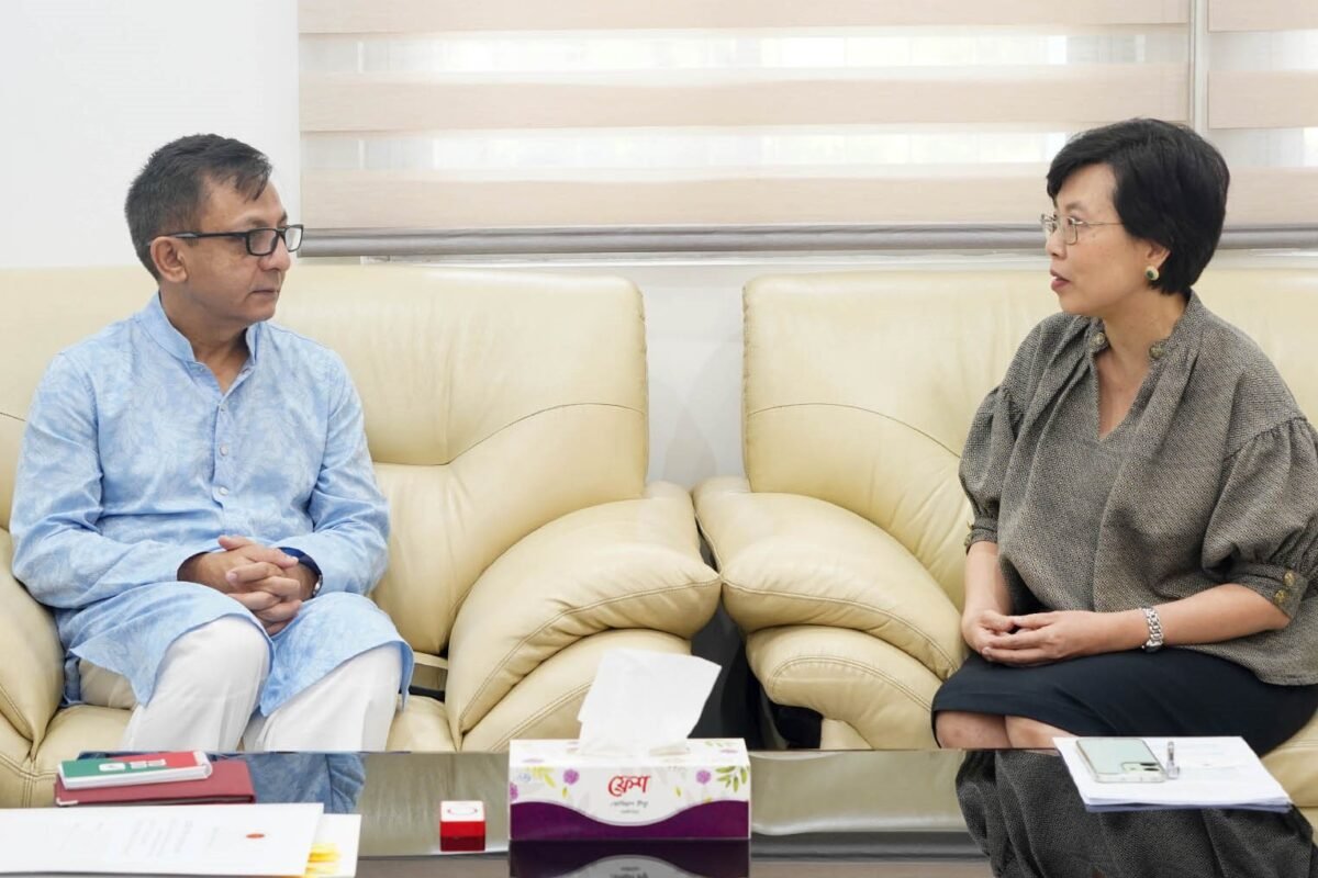শিল্পমন্ত্রীর সাথে থাইল্যান্ডের রাষ্ট্রদূতের সৌজন্য সাক্ষাৎ