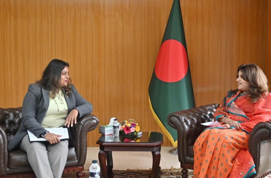 মালয়েশিয়া ও ঢাকার মধ্যে সরাসরি ফ্লাইট চালুকে স্বাগত জানিয়েছে বাংলাদেশ