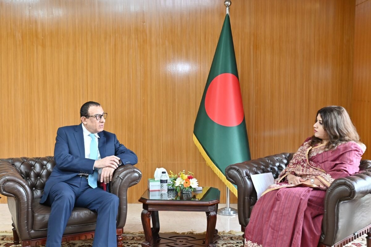পররাষ্ট্র প্রতিমন্ত্রীর সঙ্গে সৌজন্য সাক্ষাৎ করলেন ফিলিস্তিনের রাষ্ট্রদূত